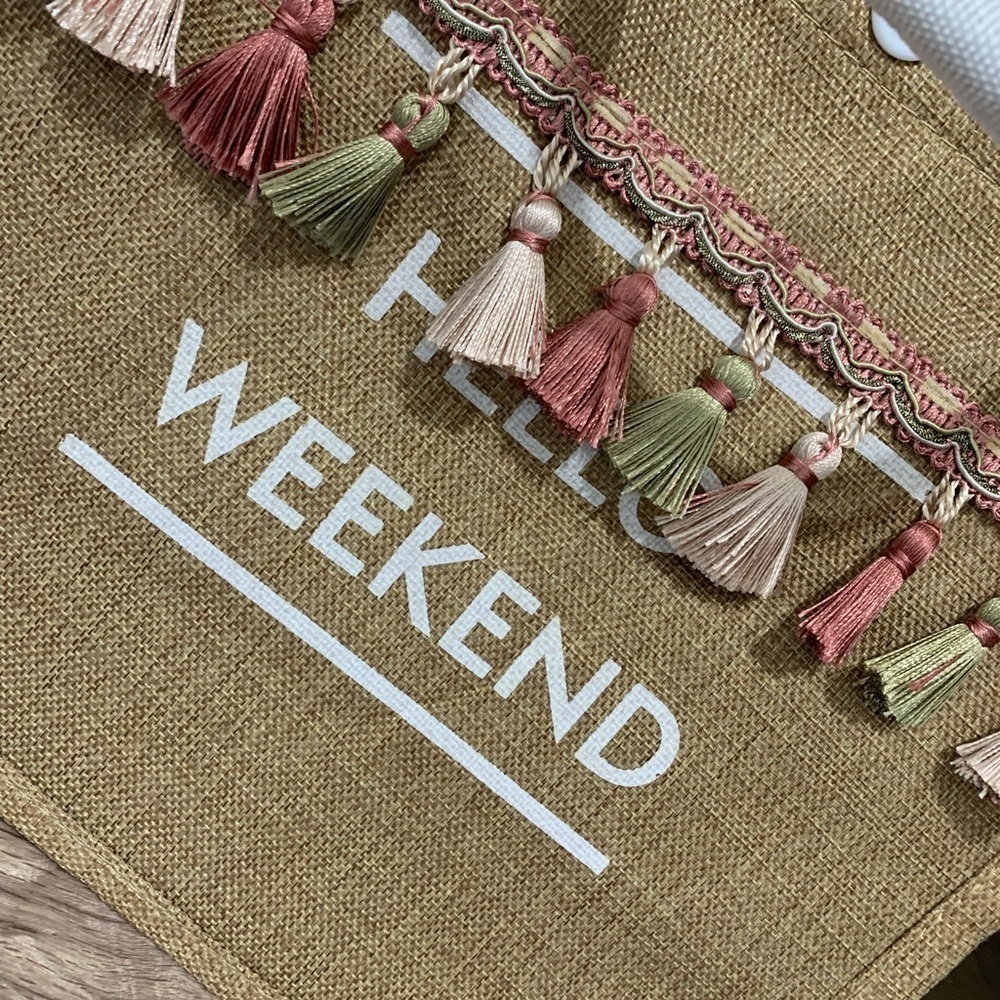 Large tote “hello weekend “ - Picture 4 of 5